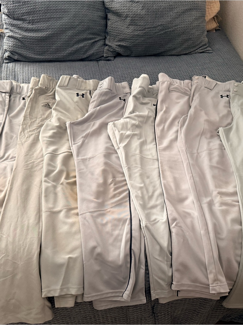 Mens grey baseball pants.